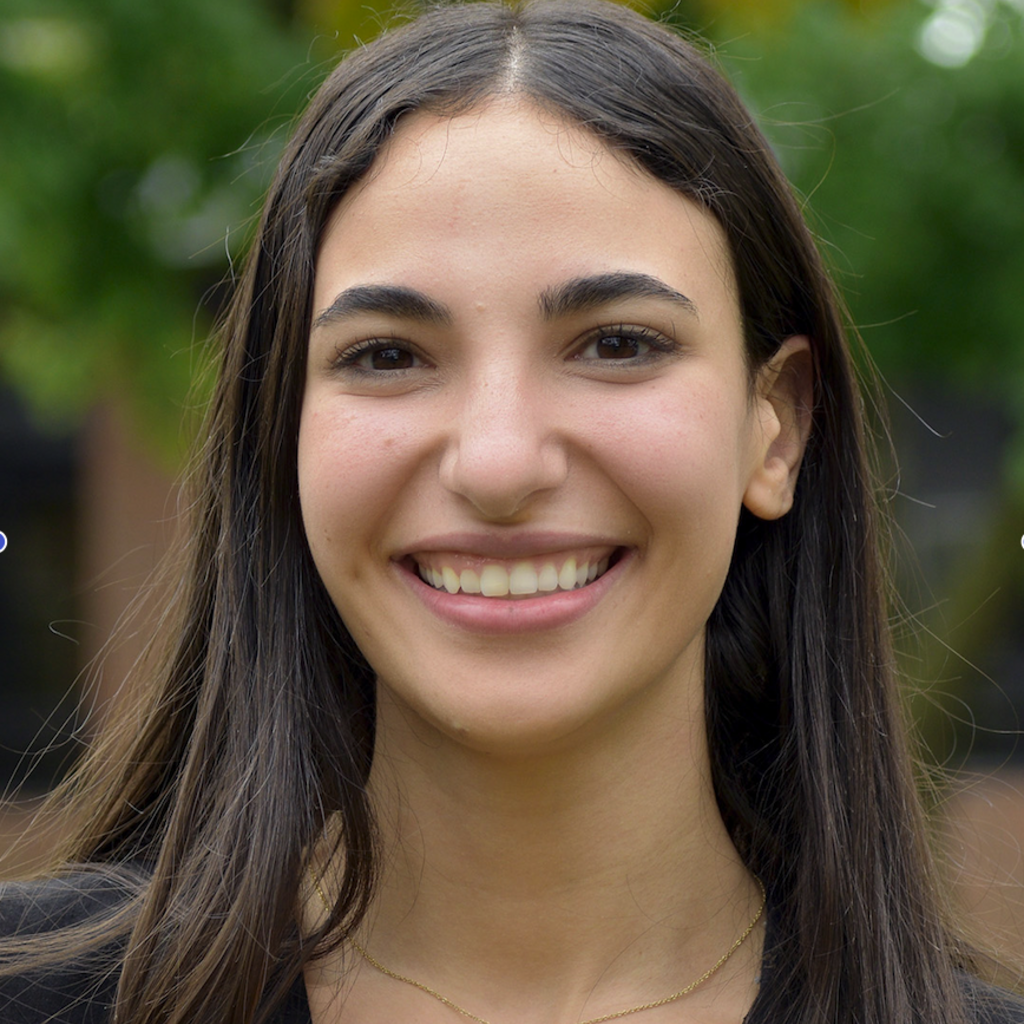 Giana Alzein Headshot